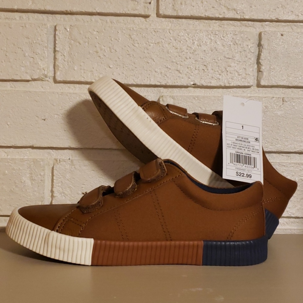 Kids Cat & Jack Sneakers